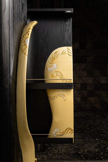 Roar cabinet
