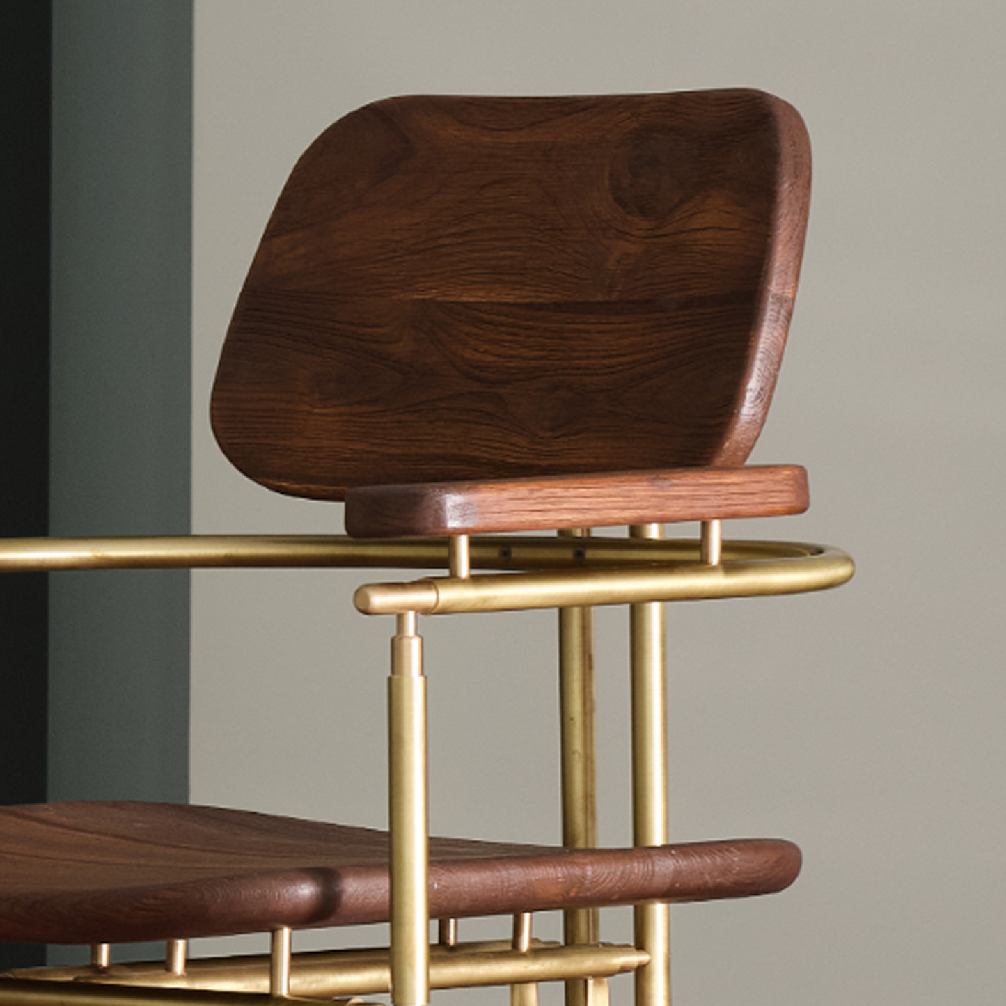 Mental Dismantle Chair