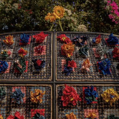 Sea Of Poppies Swing