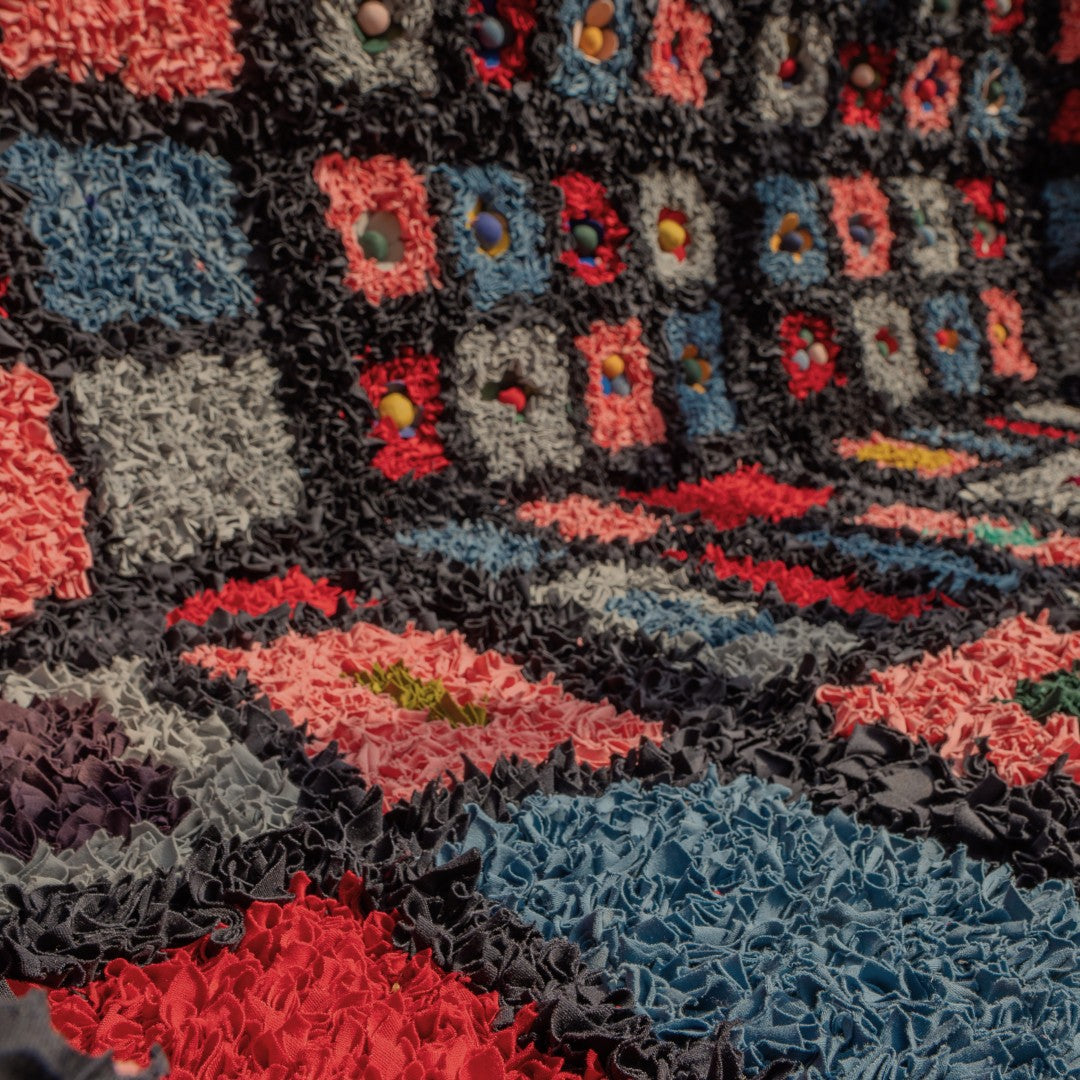 Sea Of Poppies Swing