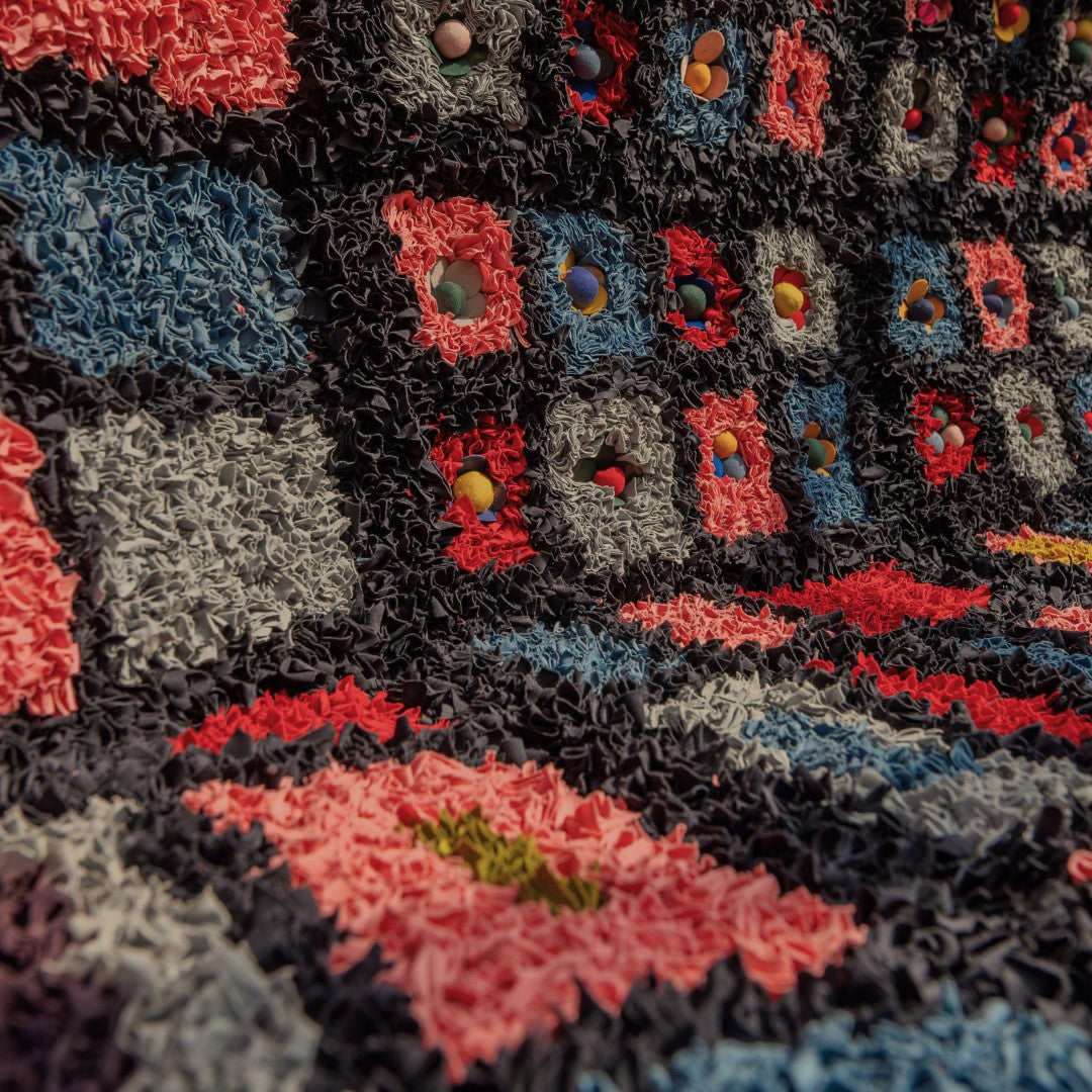 Sea Of Poppies Swing